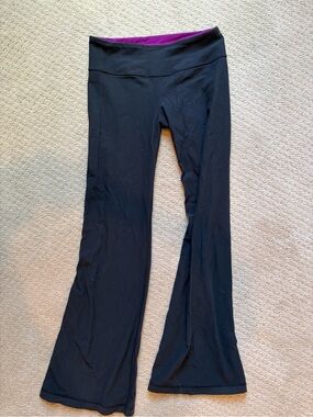lululemon reversible Black Flare Leggings with Purple Waistband
